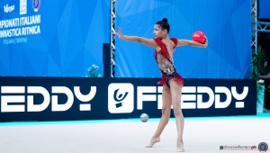 raffaeli sofia sfe09646a copia simone ferraro ph